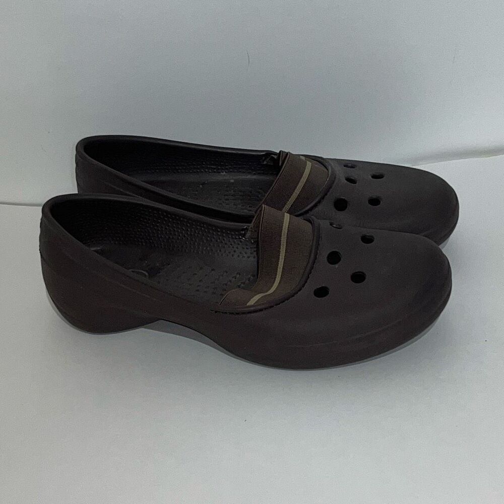 Crocs Women's Brown Juneau Lightweight‎ Round Toe Slip-On Flat Shoes Size 8